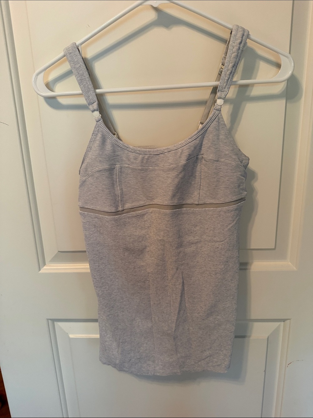 Lululemon Women’s Heather Gray Tank Top- cotton
